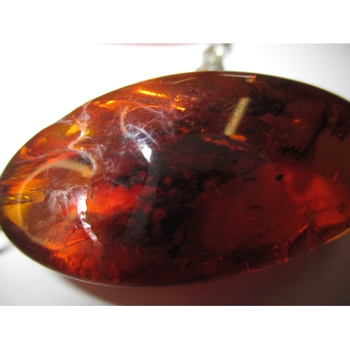 141 - A vintage natural amber necklace, verbally authenticated by the amber museum in Southwold, approx. g... 