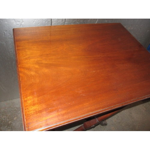 291 - An antique mahogany butler table. Lift off top and collapsible stand. Approximate height 85cm, width... 