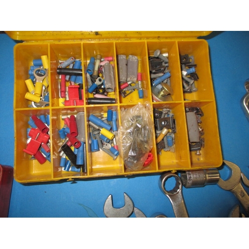 26 - A tool bag with contents, to include Whitworth, A/f and metric spanners, all in used condition