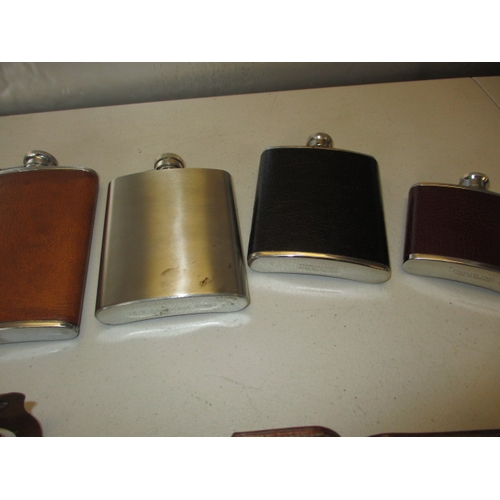 178 - A quantity of vintage hip flasks. In good useable pre-owned condition