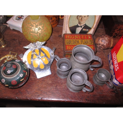 209 - A parcel of miscellanea to include a cased set of 6 silver tea spoons, tins, buttons and tools, all ... 