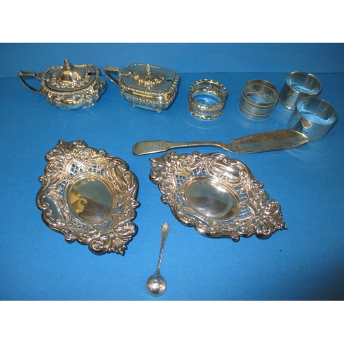 143 - A parcel of vintage sterling silver items, to include bonbon dishes, approx. parcel weight without l... 