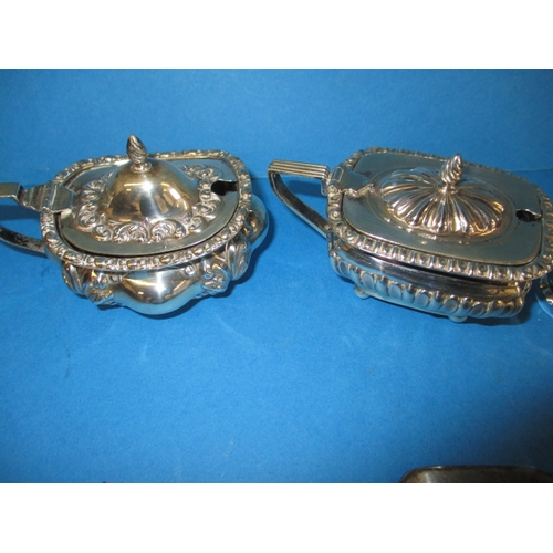 143 - A parcel of vintage sterling silver items, to include bonbon dishes, approx. parcel weight without l... 