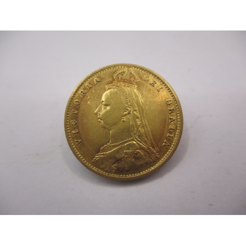 98 - A Victorian gold half sovereign dated 1887, a circulated coin with good definition of features