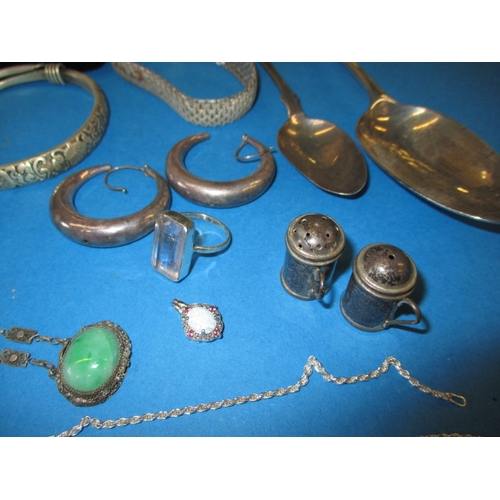 165 - A parcel of silver and white metal jewellery items and 2 silver spoons, all in used condition