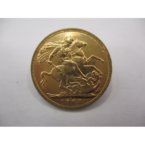 101 - An Edward VII gold sovereign, dated 1908, a good grade bullion coin with fine definition of features