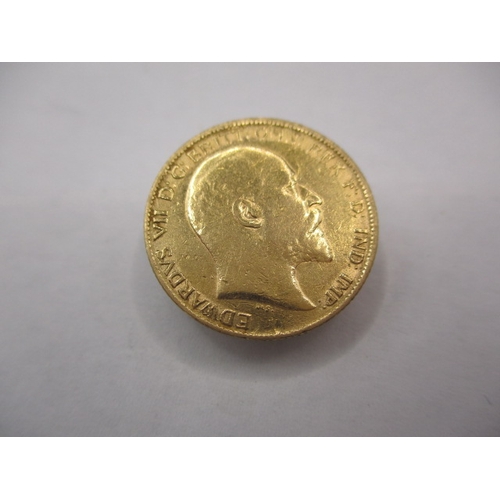 109 - An Edward VII gold half sovereign dated 1909, a good grade bullion coin with fine definition of feat... 