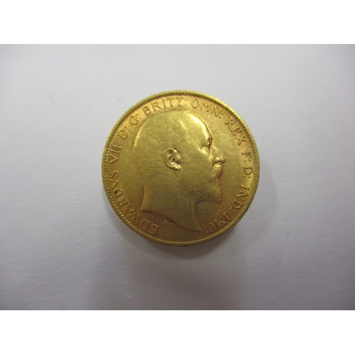 122 - An Edward VII gold half sovereign, in good circulated condition with fine definition of features