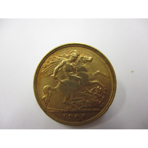 132 - A Edward VII gold half sovereign dated 1905, a circulated coin with good definition of features