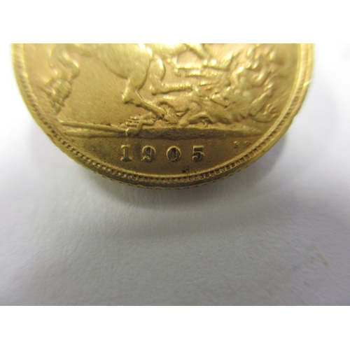 132 - A Edward VII gold half sovereign dated 1905, a circulated coin with good definition of features