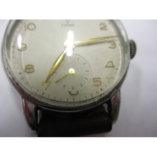 78 - A Mid-20th century Rolex Tudor watch, approx. diameter 31mm, general use related marks, runs for a s... 