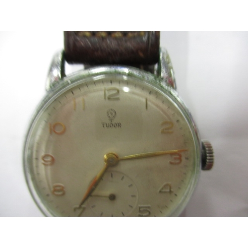 78 - A Mid-20th century Rolex Tudor watch, approx. diameter 31mm, general use related marks, runs for a s... 