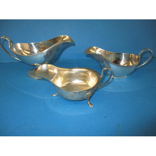 152 - 3 Sterling silver sauce boats, various dates and makers, all in good used condition, approx. gross p... 