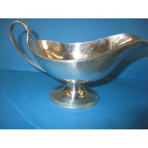 152 - 3 Sterling silver sauce boats, various dates and makers, all in good used condition, approx. gross p... 