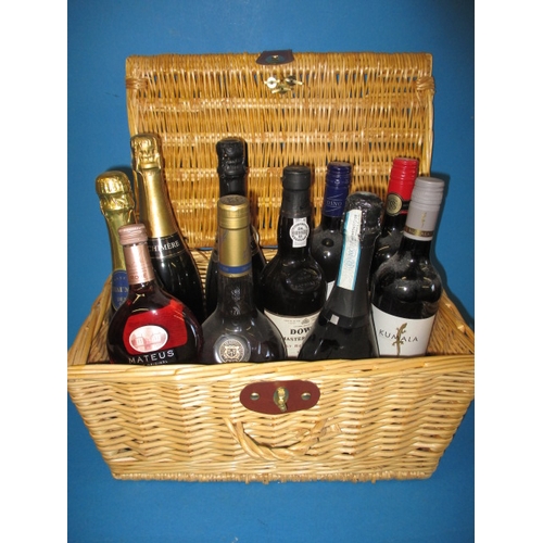 131 - A hamper of mixed drinks, 10 bottles in total to include wine, port and Cognac, all in unopened cond... 