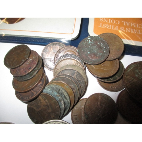 69 - A parcel of vintage coins to include approx. 250g of part silver examples, all in circulated conditi... 