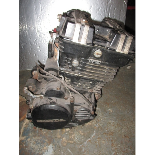 A Honda RFVC motorcycle engine, a restoration project