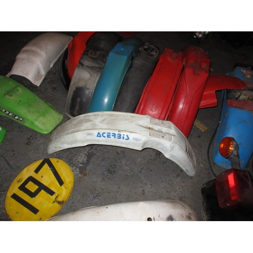 217 - A quantity of vintage motorcycle mud guards, various bikes, most in used condition