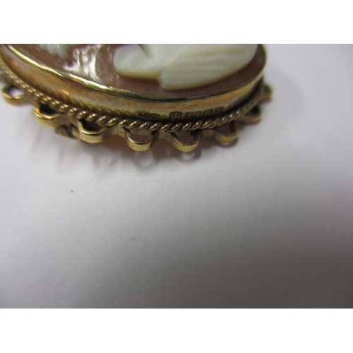 41 - Two 9ct gold mounted cameo brooches and a gold ring, all in useable pre-owned condition, approx. gro... 