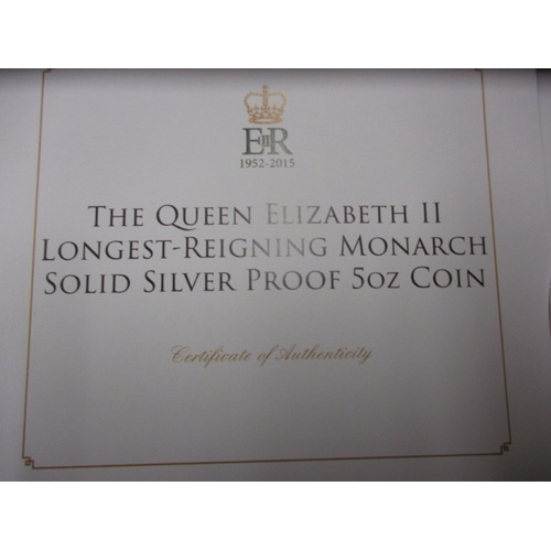 185 - A proof commemorative sterling silver £5 coin, approx. weight 157.5g, limited edition 21/99, in orig... 