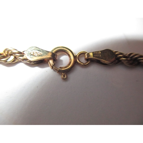 64 - A parcel of 9ct gold jewellery items, to include a rope bracelet, all in used condition, approx. gro... 