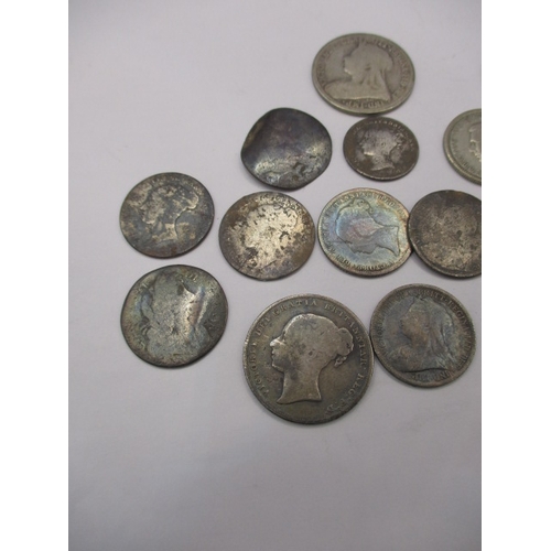 209 - A parcel of silver and part silver coins, all in circulated condition, some very worn, approx. gross... 