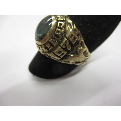 16 - An American 10ct yellow gold college ring, dated 1978, in useable pre-owned condition, approx. weigh... 