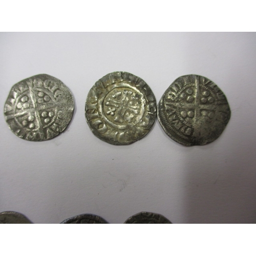 204 - 8 hammered silver coins, to include one short cross example, all in circulated condition, various gr... 