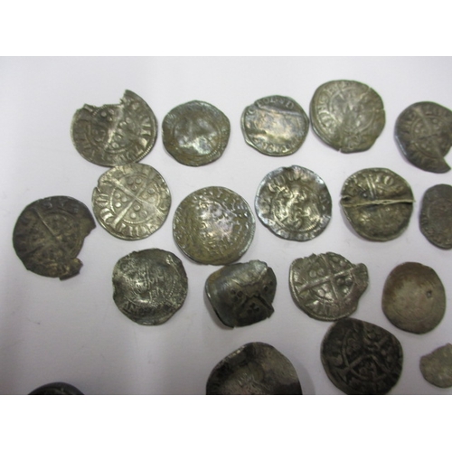 207 - A parcel of Roman and later silver and bronze coins and some tokens, all in circulated condition, va... 