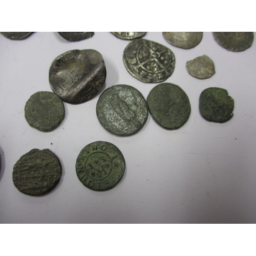 207 - A parcel of Roman and later silver and bronze coins and some tokens, all in circulated condition, va... 