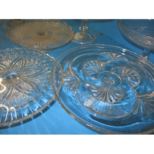 16 - A parcel of vintage glass cake stands, all in used condition with no observed damage