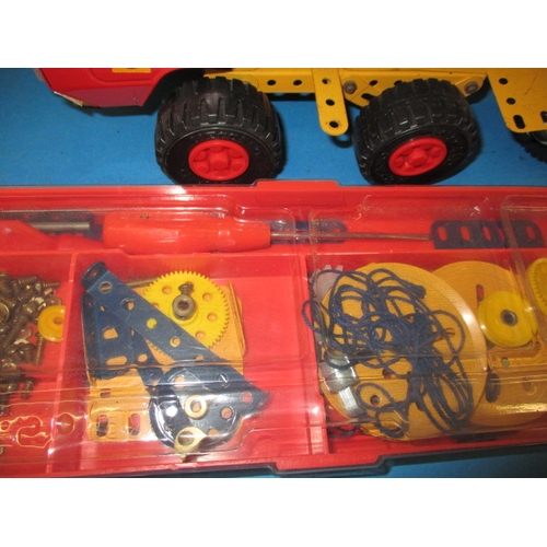 87 - A parcel of Meccano and Hornby ‘00’ Track, all in used condition