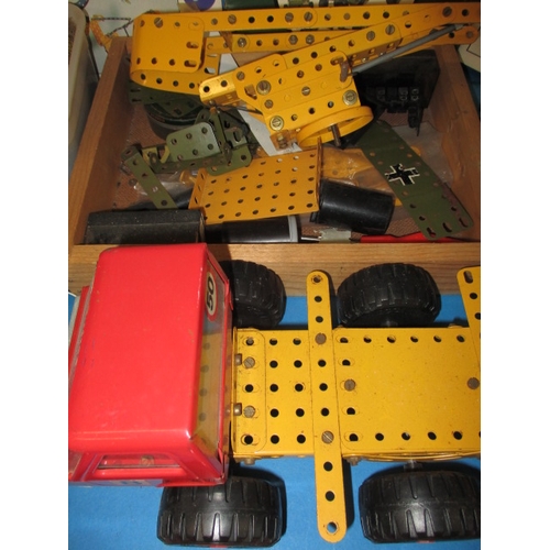 87 - A parcel of Meccano and Hornby ‘00’ Track, all in used condition