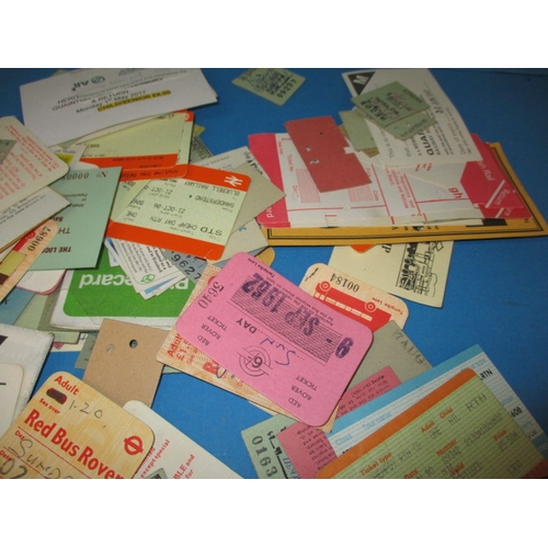 91 - A parcel of vintage train tickets, various dates, all in used condition