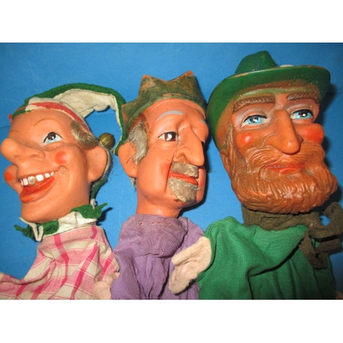 116 - 7 Vintage German hand puppets, dating C1960s, all in used condition