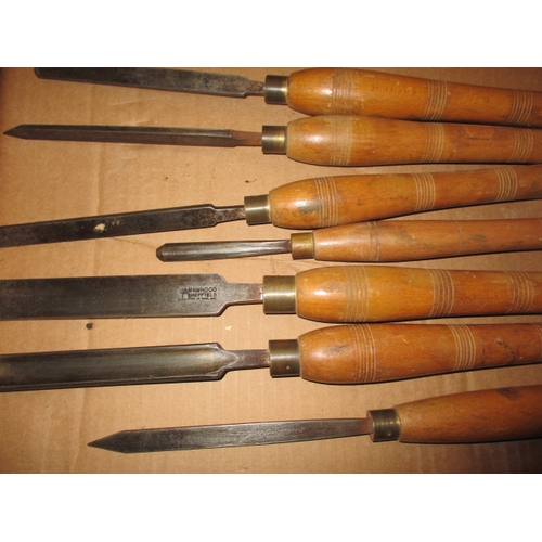 174 - A parcel of vintage MAWHOOD wood turning lathe tools and other woodworking tools, all in used condit... 