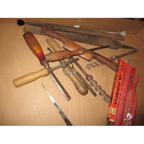 174 - A parcel of vintage MAWHOOD wood turning lathe tools and other woodworking tools, all in used condit... 