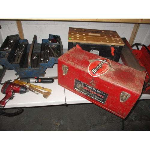 176 - A parcel of mechanics tools and tool boxes, all in used condition