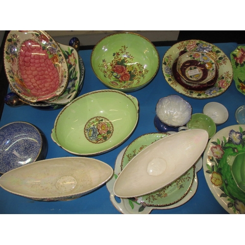 193 - A large quantity of Maling lustre glaze ceramics, all in used condition some items with chips