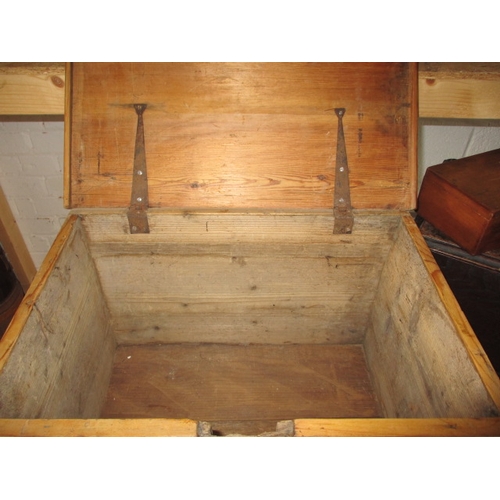 219 - 2 wooden storage boxes, one pine & one oak Approximate size of largest length 49cm, height 32cm, dep... 