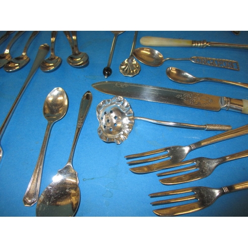 244 - A parcel of vintage cutlery, spoons, forks etc, to include some boxed sets, all in used condition