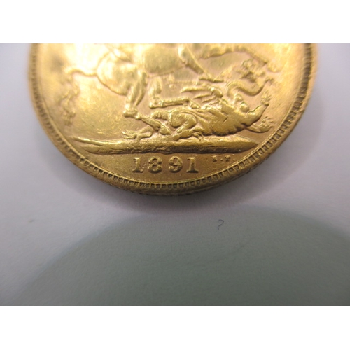 188 - A Victorian gold sovereign dated 1891, a circulated coin with good definition of features