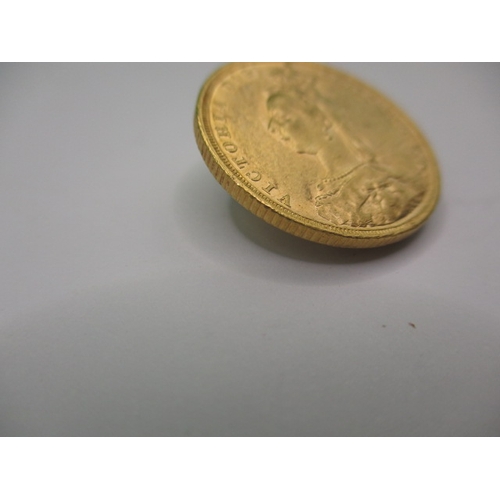 189 - A Victorian gold sovereign dated 1889, a circulated coin with good definition of features