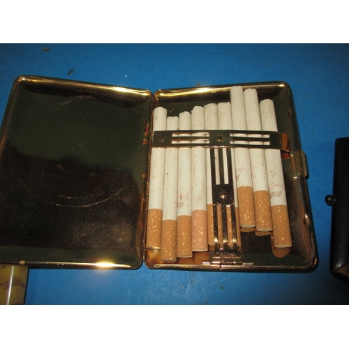 165 - A parcel of vintage cigarette cases, to include silver examples and one by Calibri, all in used cond... 