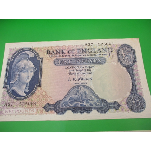 257 - A parcel of vintage bank notes, to include an L K O’brien  £5 in UNC with a tiny fold to top right c... 