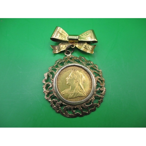 202 - A Victorian gold sovereign dated 1901 in 9ct gold pendant brooch mount, approx. gross parcel weight ... 