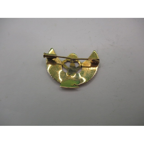 61 - A vintage Egyptian yellow gold brooch, approx. weight 7.6g in good pre-owned condition with working ... 