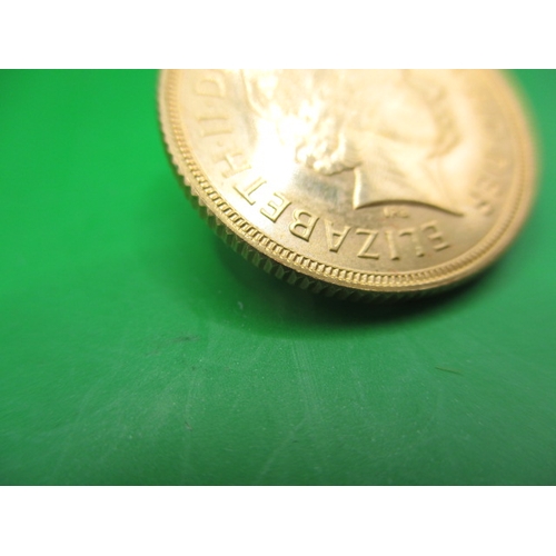 205 - A Queen Elizabeth II gold sovereign dated 2000, a very fine grade coin with light use related marks