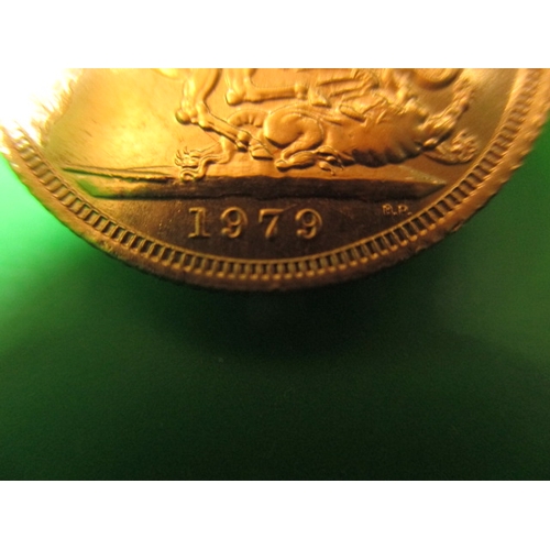 209 - A Queen Elizabeth II gold sovereign dated 1979, a very fine grade coin with light use related marks