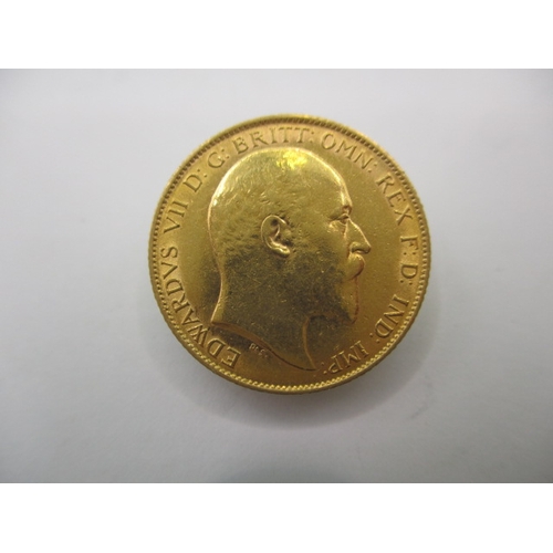 221 - An Edward VII gold half sovereign dated 1909, a very fine grade coin with light use related marks